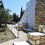 Kaniaris