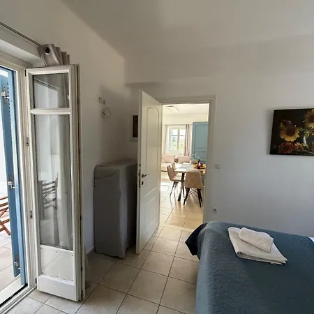 Kaniaris Páros
