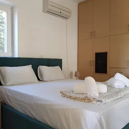 아파트 Kaniaris *